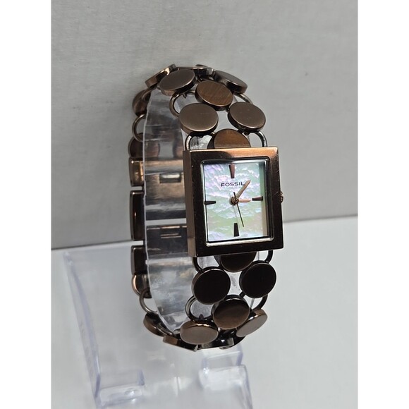 Fossil ES1716 Womens Quartz Bracelet Watch Coin Link Band New Battery Bronze MOP - Picture 3 of 11
